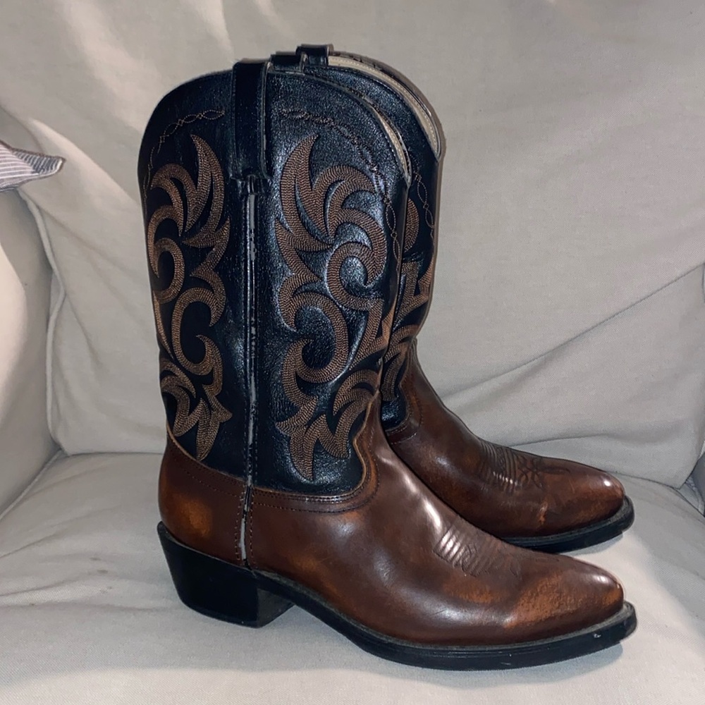 Durango Cowboy boots. Black and brown leather. Men’s 10.5